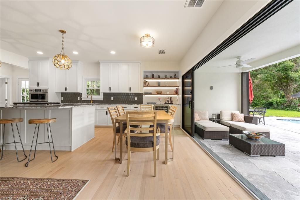 Dining room, Interior, Kitchen, Pendant Lights, Recessed Lighting, Wood Texture Flooring
