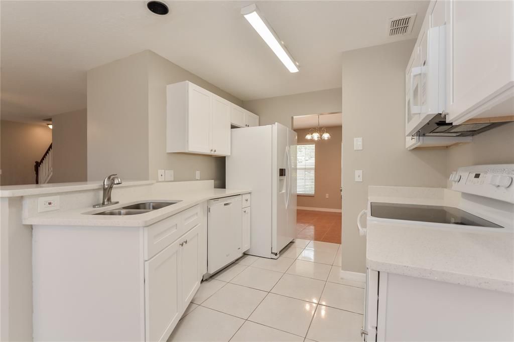 Chandelier, Interior, Kitchen