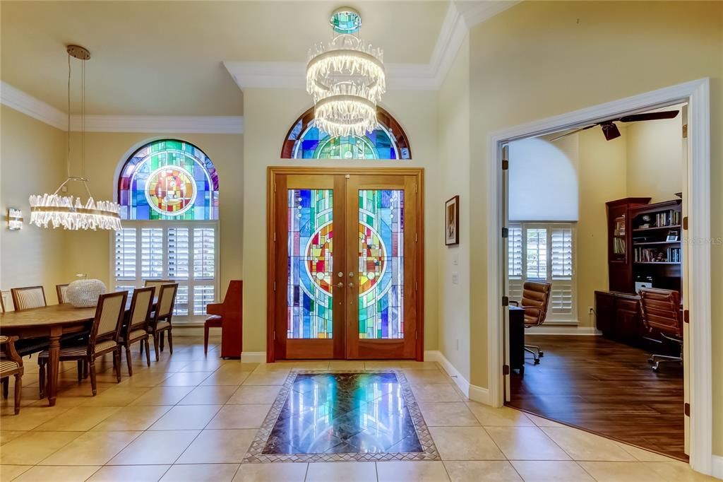Chandelier, Dining room, Interior, Pendant Lights, Wood Texture Flooring