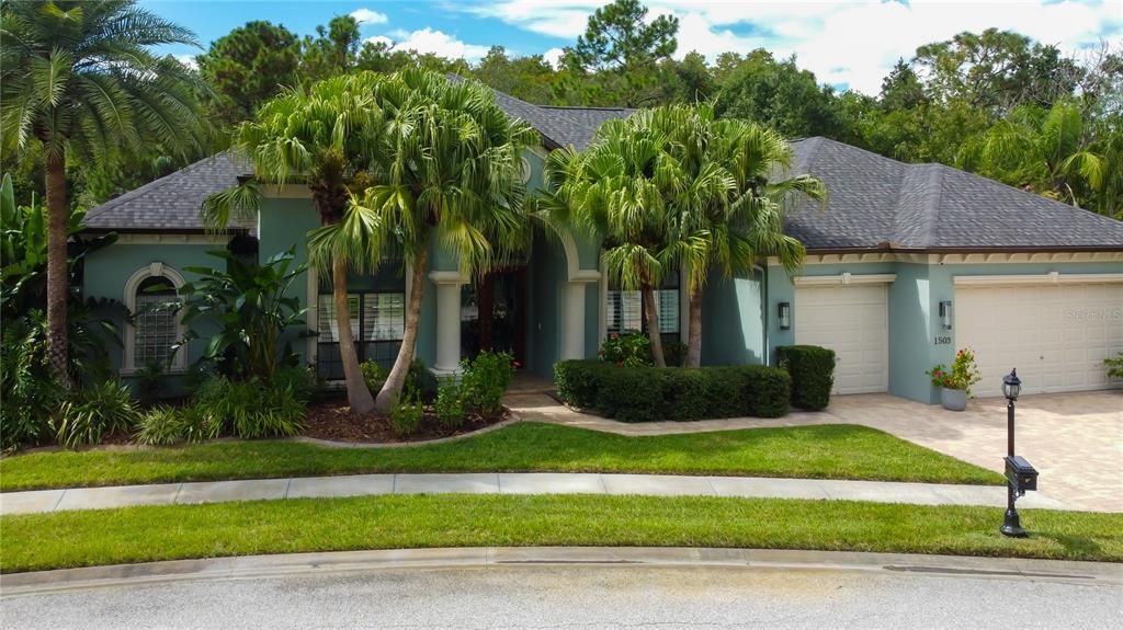 Attached, Exterior, Facade, Ranch