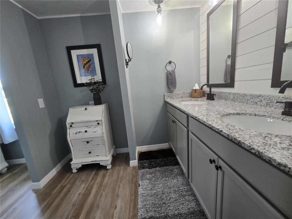 Bathroom, Dual Sink Vanities, Interior, Wood Texture Flooring