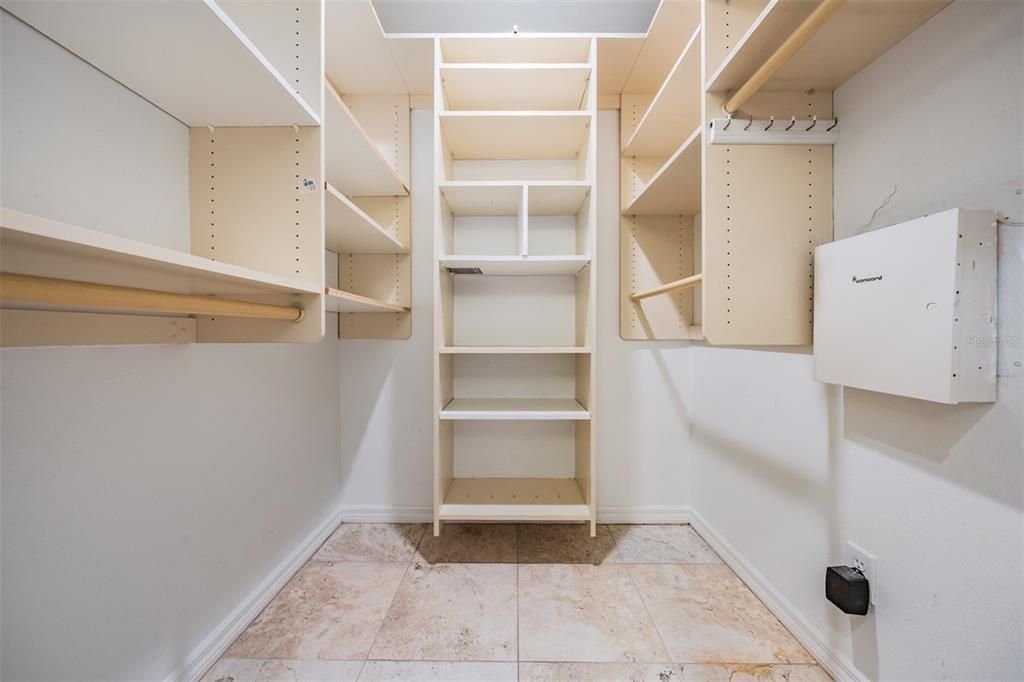 Interior, Walk-in Closets