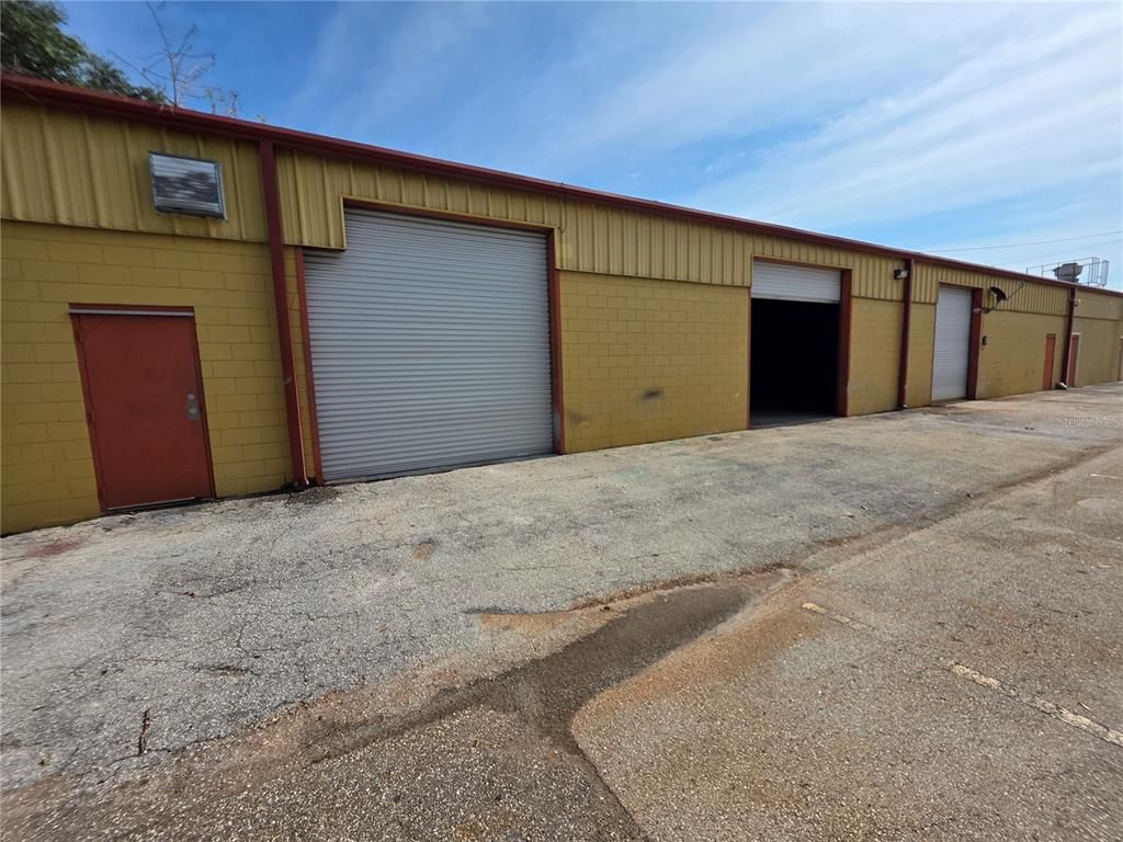 Detached Garage, Exterior