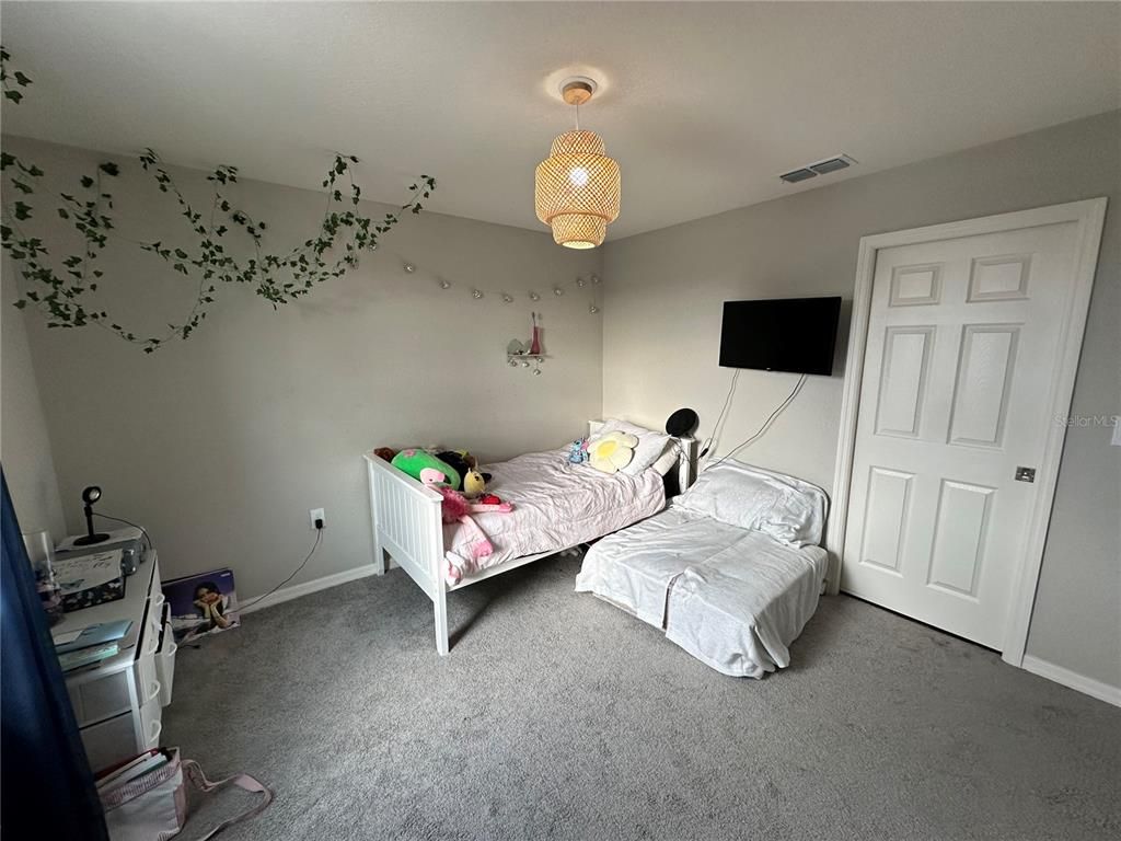 Bedroom, Interior, Pendant Lights