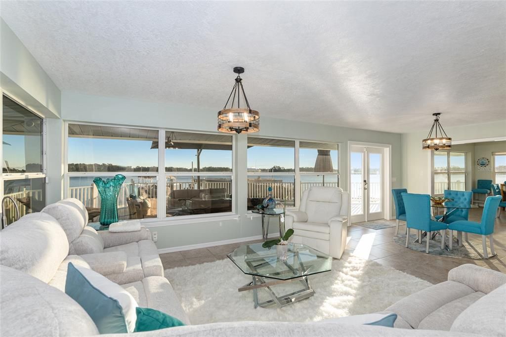 Dining room, Interior, Living room, Pendant Lights, Water