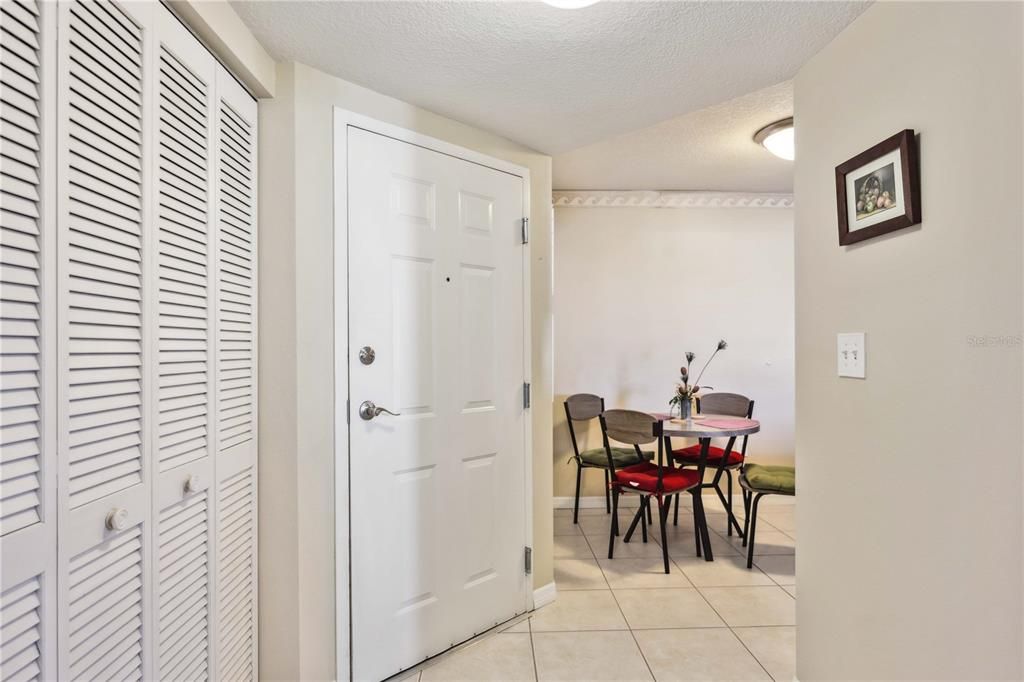 Dining room, Interior