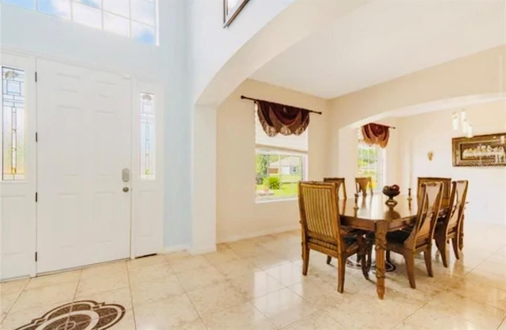 Dining room, Interior