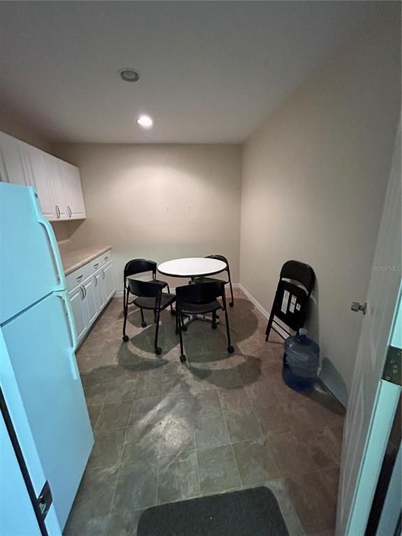 Dining room, Interior, Recessed Lighting