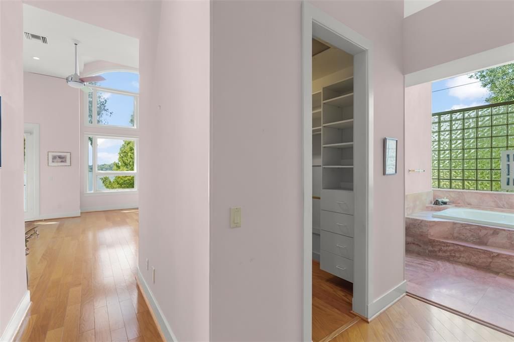 Bathroom, Interior, Recessed Lighting, Wood Texture Flooring
