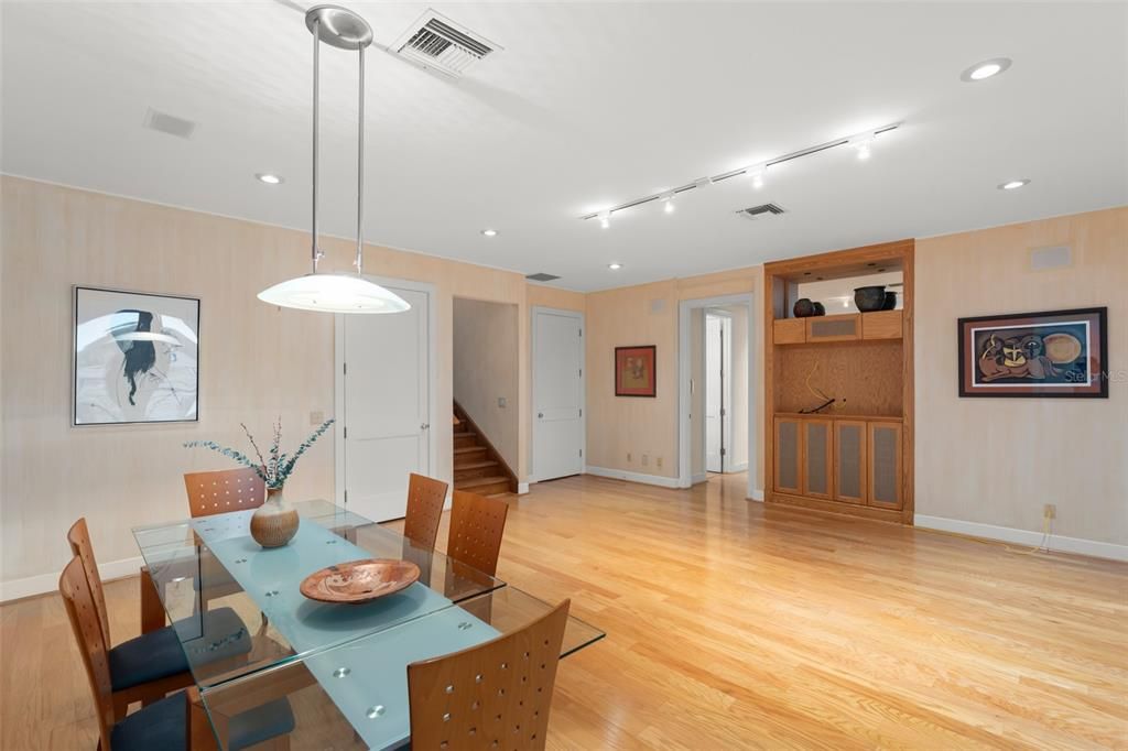 Dining room, Interior, Pendant Lights, Recessed Lighting, Wood Texture Flooring
