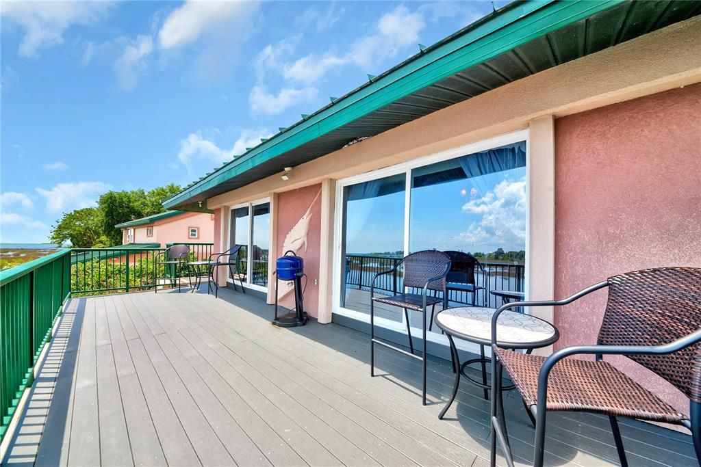 Exterior, Wood Texture Flooring