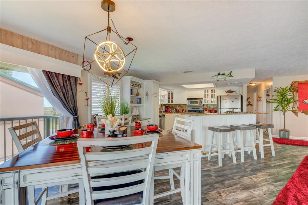 Dining room, Interior, Kitchen, Pendant Lights, Wood Texture Flooring