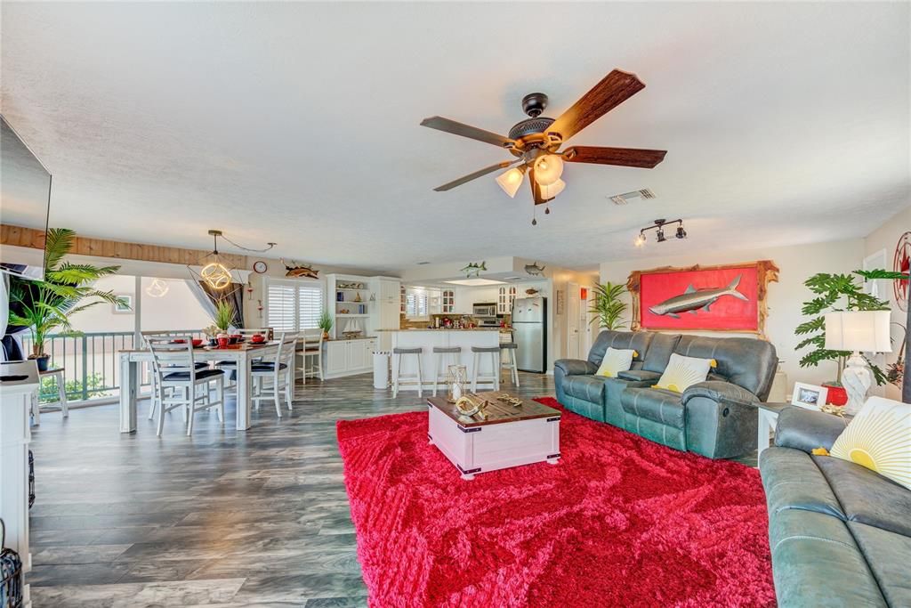 Dining room, Interior, Kitchen, Living room, Pendant Lights, Wood Texture Flooring