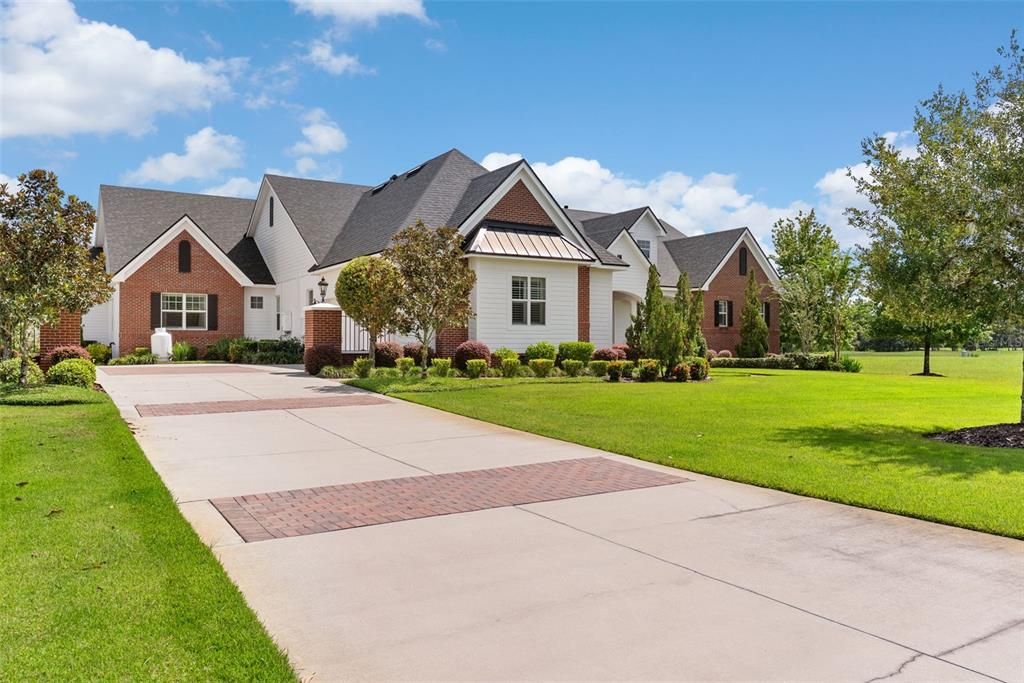 Backyard, Exterior, Facade, Brick Facade, Farmhouse