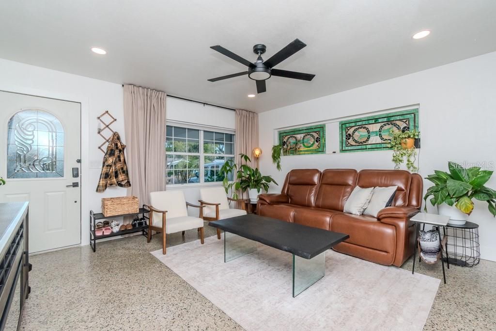 Interior, Living room, Recessed Lighting