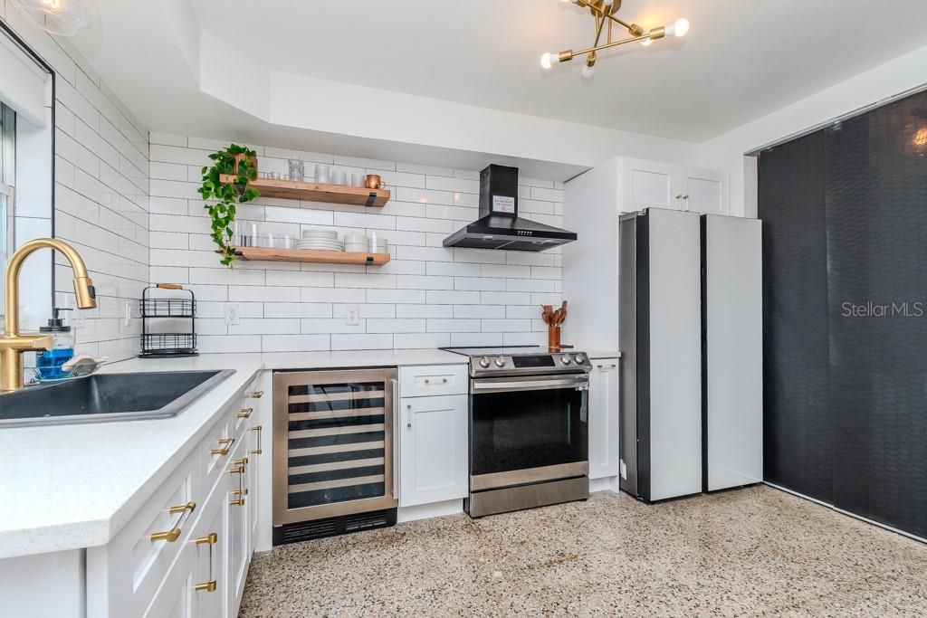 Interior, Kitchen, Stainless Steel Appliances