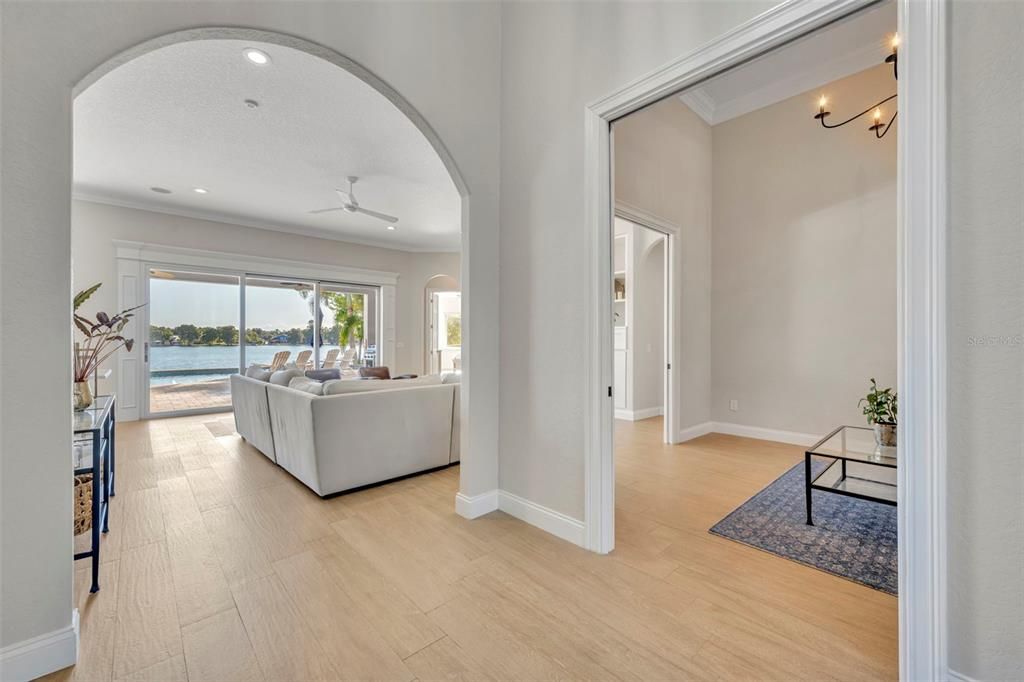 Interior, Living room, Recessed Lighting, Water, Wood Texture Flooring