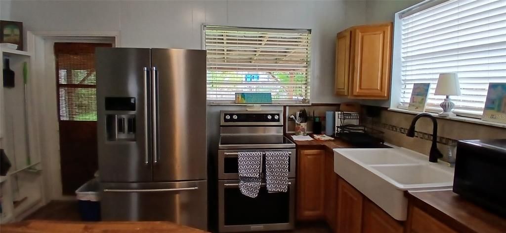 Interior, Kitchen, Stainless Steel Appliances