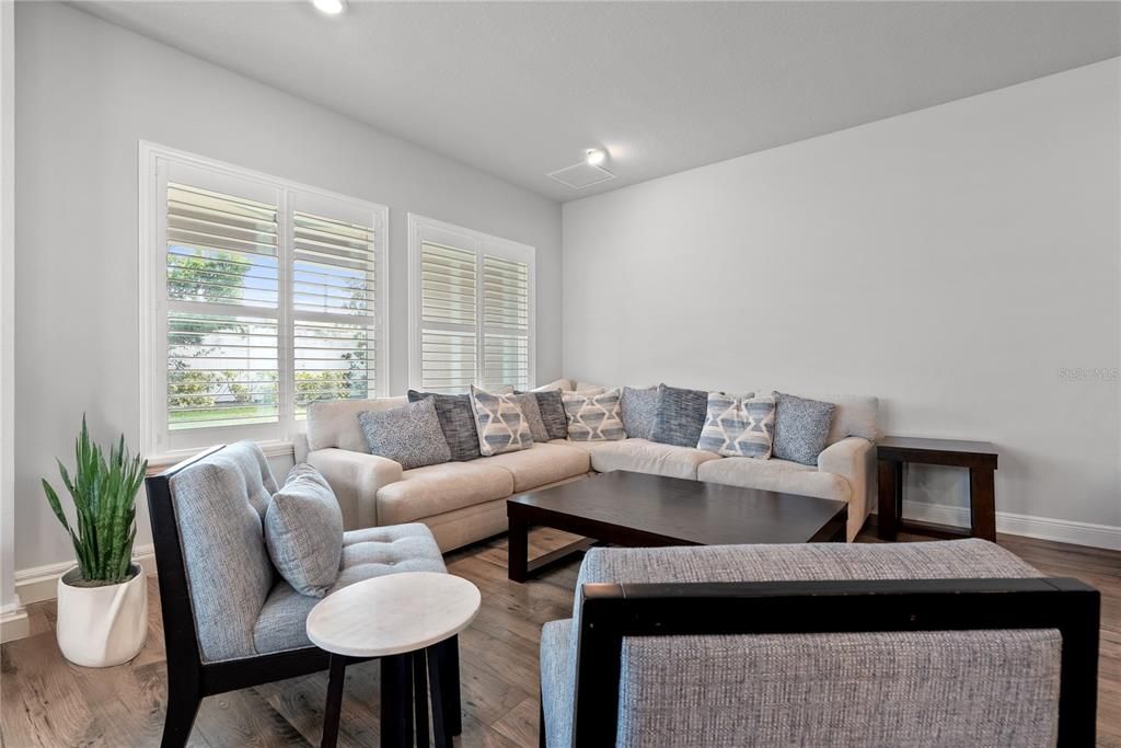 Interior, Living room, Recessed Lighting, Wood Texture Flooring