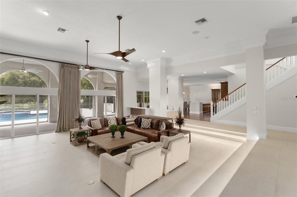 Interior, Living room, Pendant Lights, Recessed Lighting