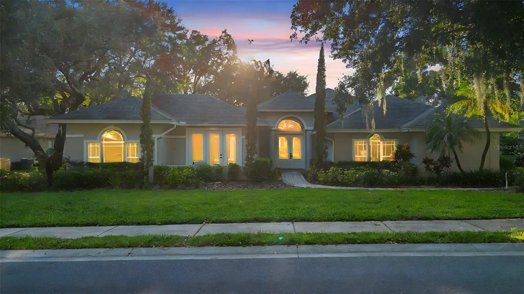 Exterior, Facade, French Provincial