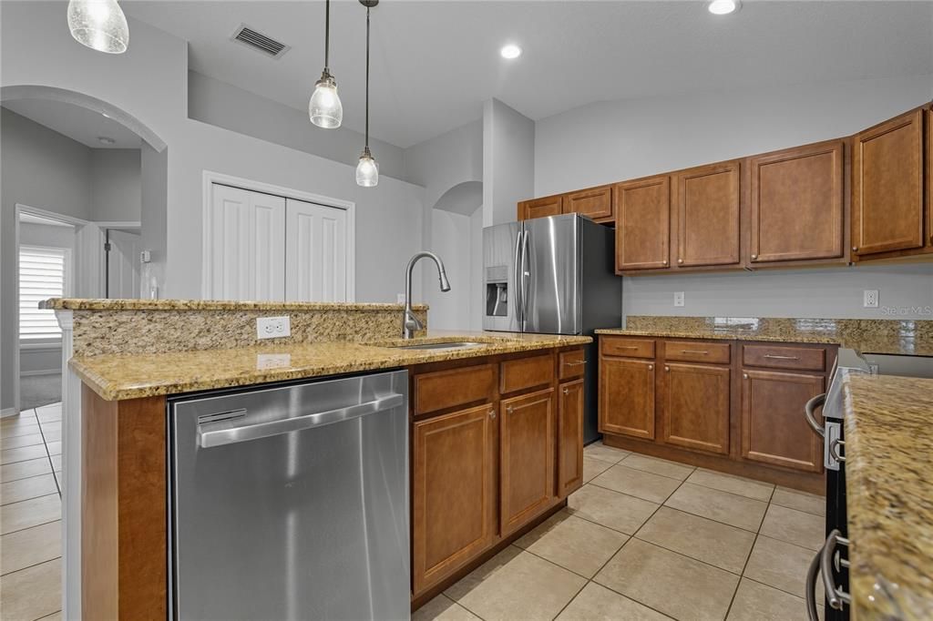 Interior, Kitchen, Pendant Lights, Recessed Lighting, Stainless Steel Appliances