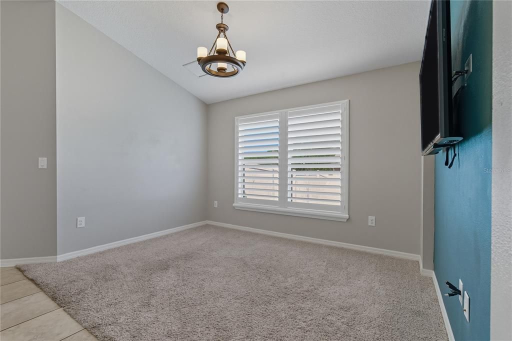 Empty room, Interior, Pendant Lights
