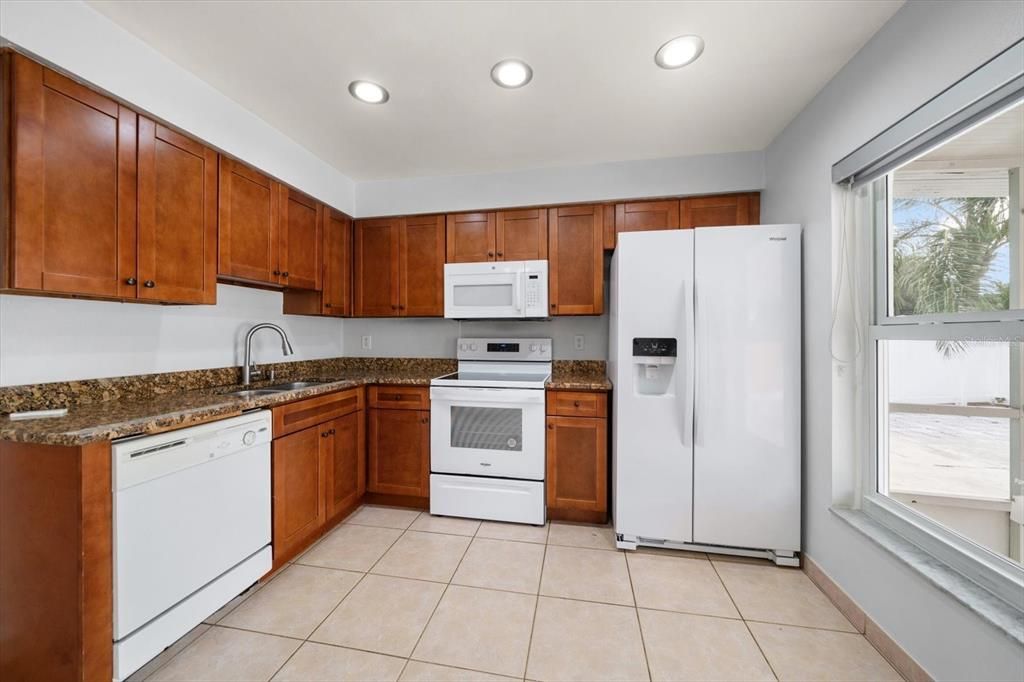 Interior, Kitchen, Recessed Lighting