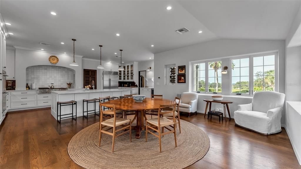 Dining room, Interior, Kitchen, Pendant Lights, Recessed Lighting, Wood Texture Flooring