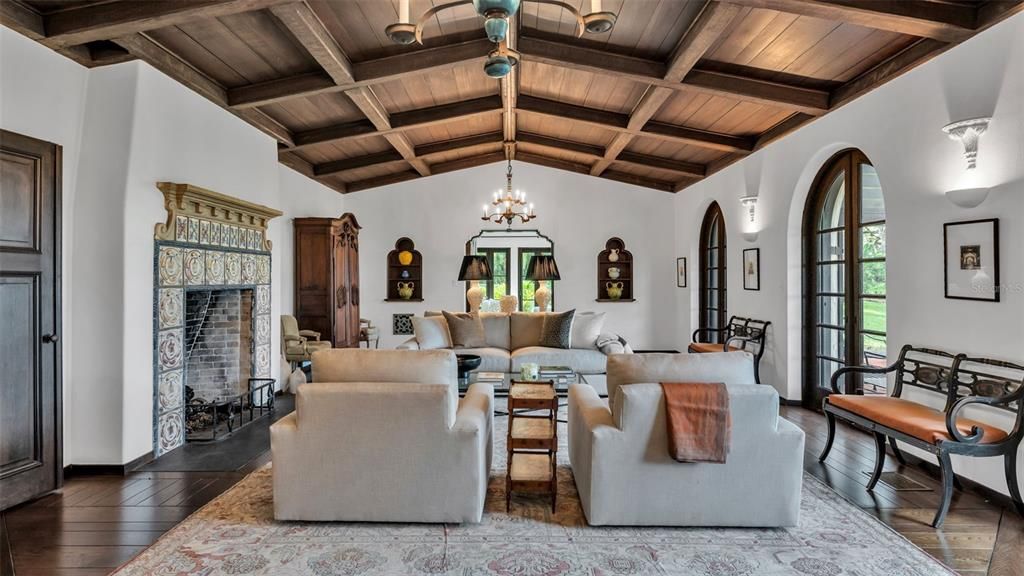 Chandelier, Dining room, Interior, Living room, Wooden Beams, Wooden Ceilings, Wood Texture Flooring