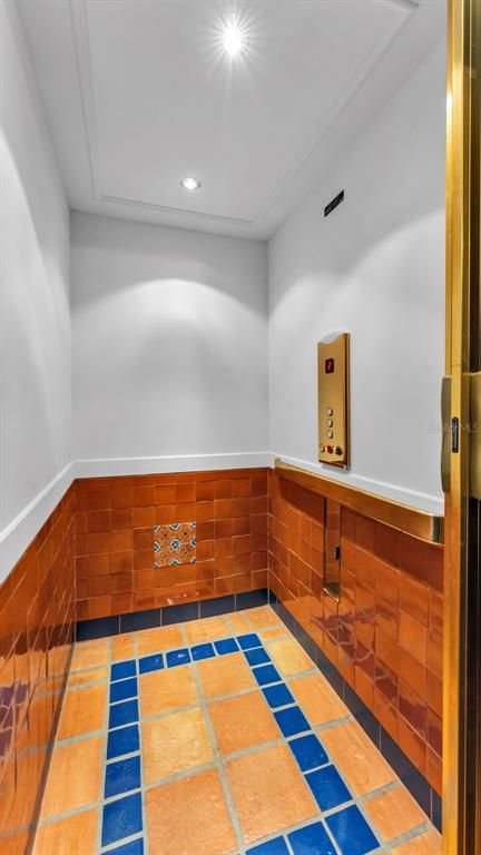 Interior, Recessed Lighting