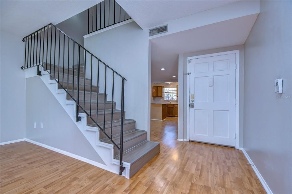 Interior, Recessed Lighting, Wood Texture Flooring