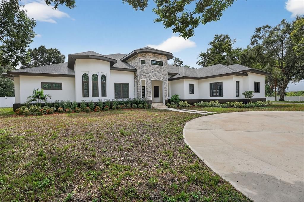 Backyard, Exterior, Facade, French Provincial