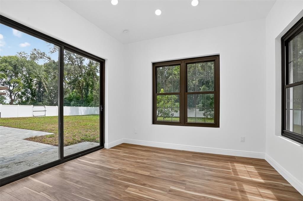 Empty room, Interior, Recessed Lighting, Wood Texture Flooring