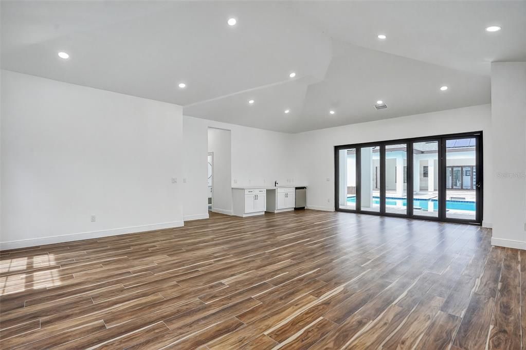 Empty room, Interior, Recessed Lighting, Wood Texture Flooring