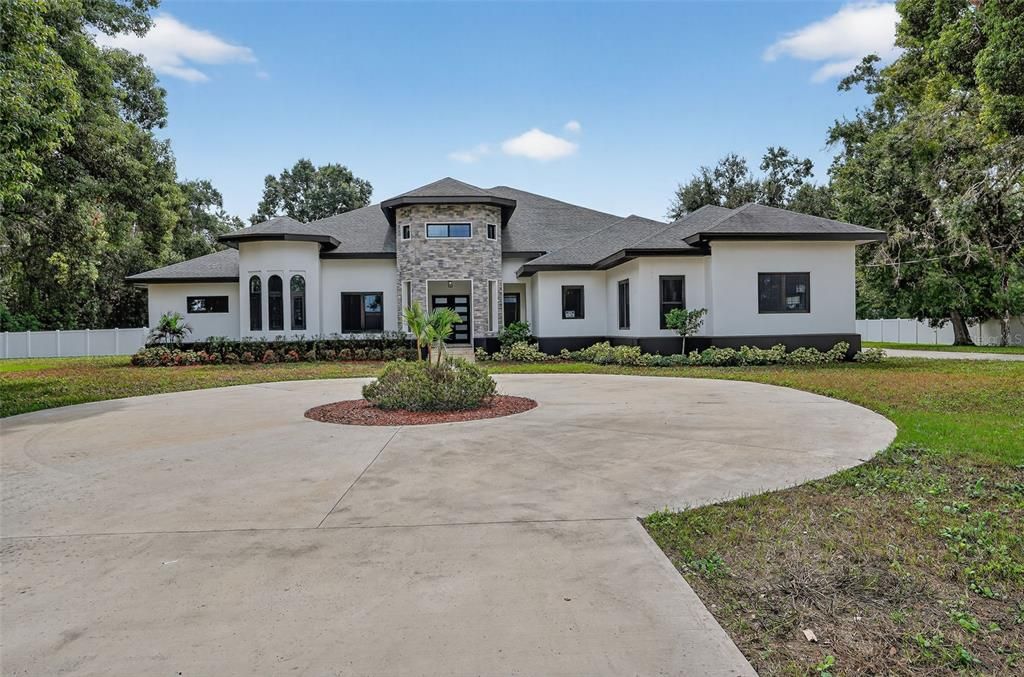 Backyard, Exterior, Facade, French Provincial