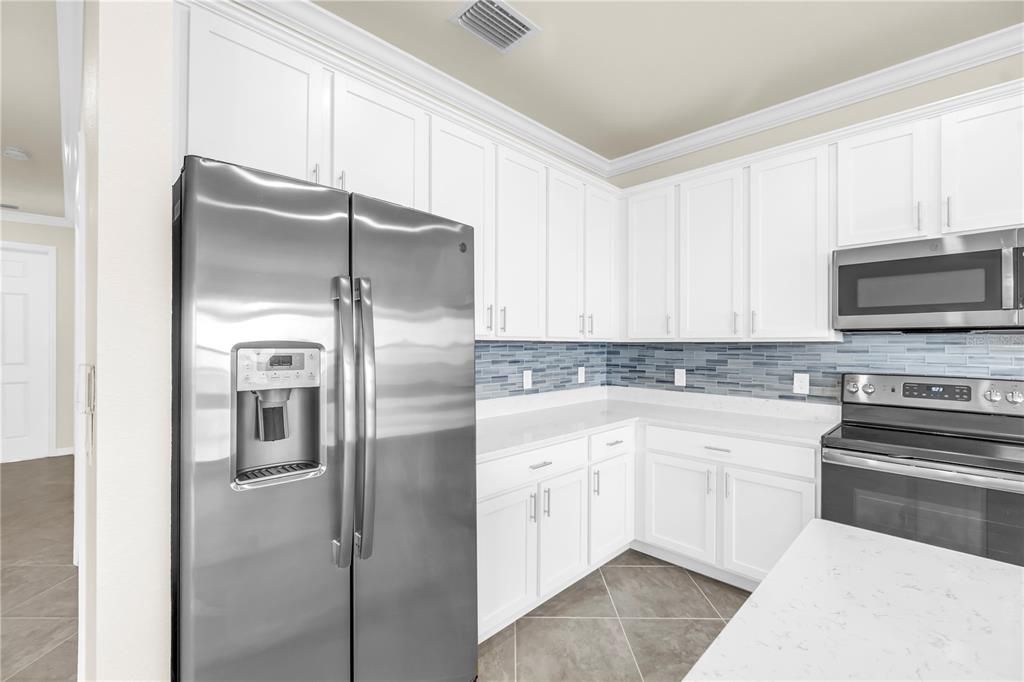 Interior, Kitchen, Stainless Steel Appliances