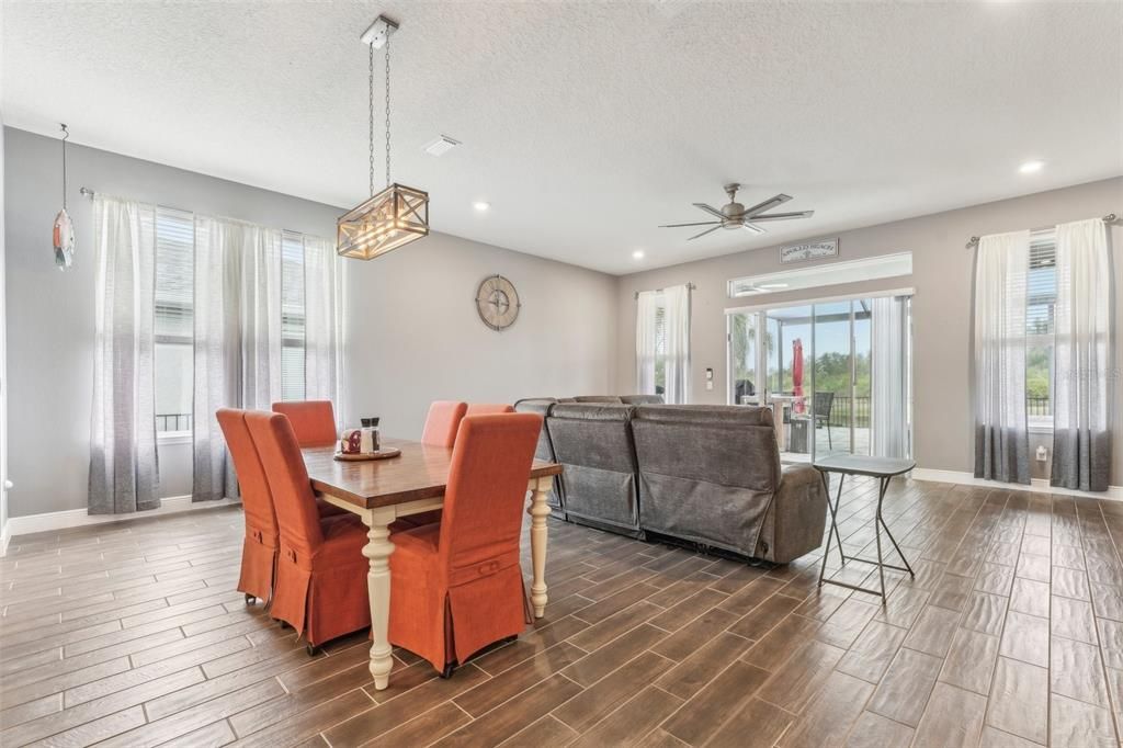 Dining room, Interior, Living room, Pendant Lights, Recessed Lighting, Wood Texture Flooring