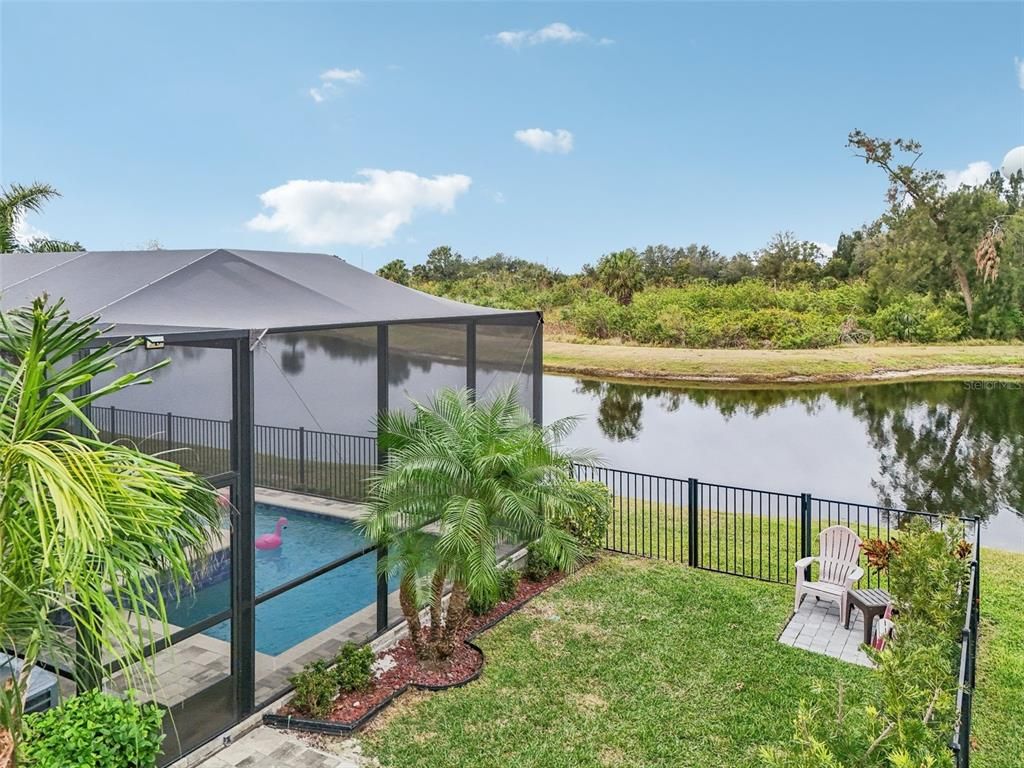 Exterior, Pool, Water