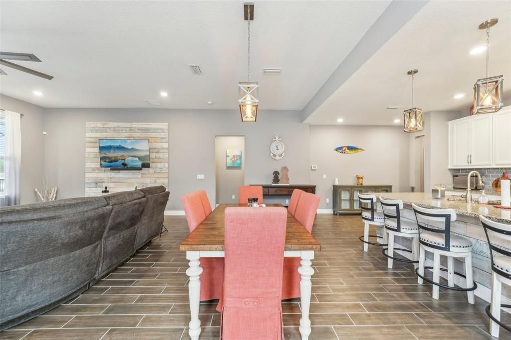 Dining room, Interior, Kitchen, Pendant Lights, Recessed Lighting