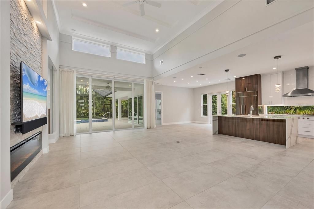 Interior, Kitchen, Pendant Lights, Recessed Lighting, Stone Walls