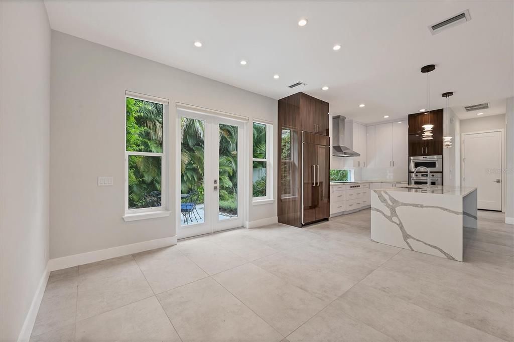 Interior, Kitchen, Pendant Lights, Recessed Lighting, Stainless Steel Appliances