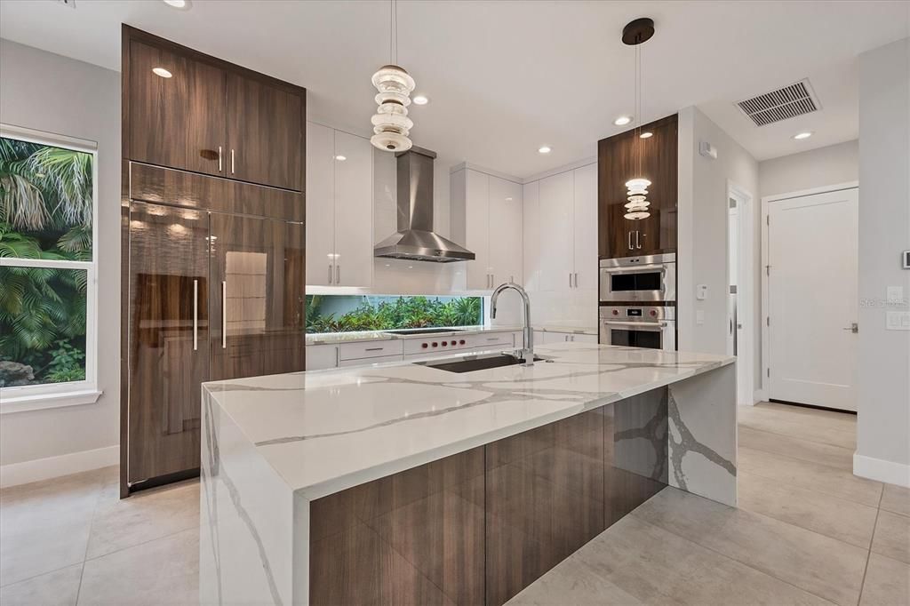 Interior, Kitchen, Pendant Lights, Recessed Lighting, Stainless Steel Appliances