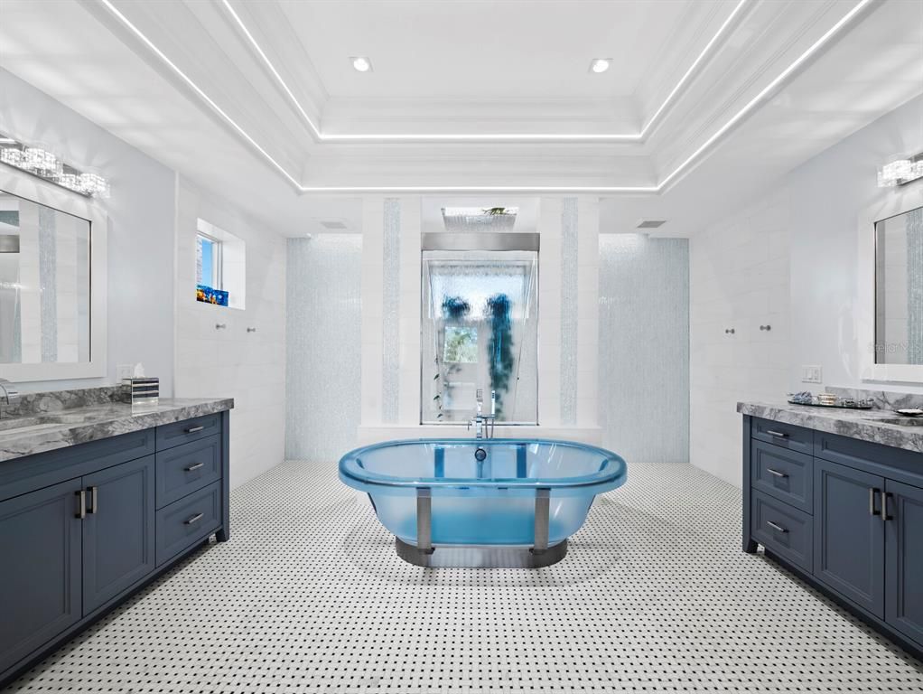 Bathroom, Dual Sink Vanities, Free Standing Baths, Interior, Recessed Lighting