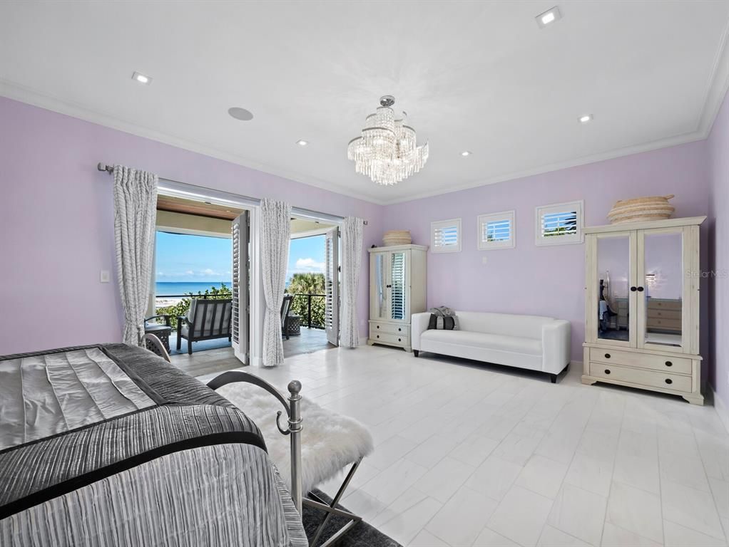 Bedroom, Chandelier, Interior, Recessed Lighting, Water