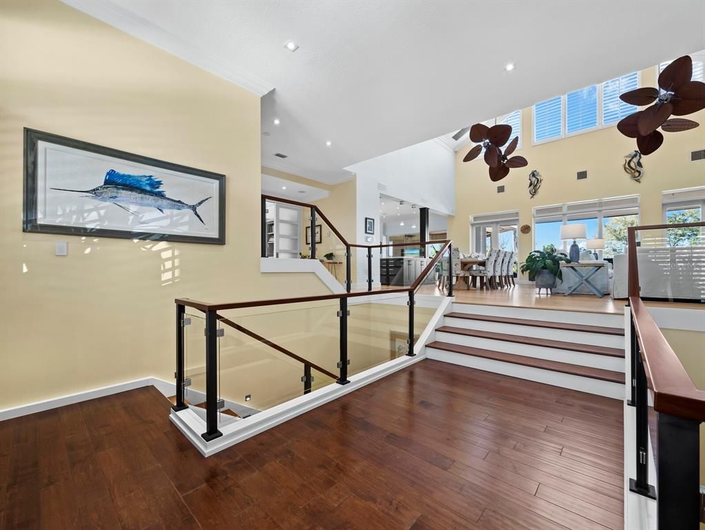 Interior, Recessed Lighting, Wood Texture Flooring