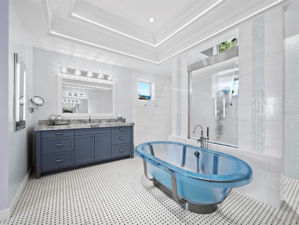 Bathroom, Dual Sink Vanities, Free Standing Baths, Interior, Recessed Lighting