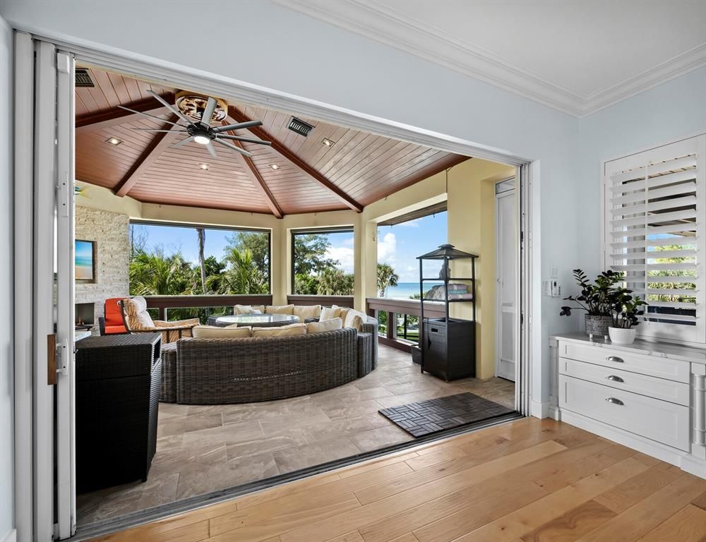 Interior, Living room, Recessed Lighting, Wooden Ceilings, Wood Texture Flooring