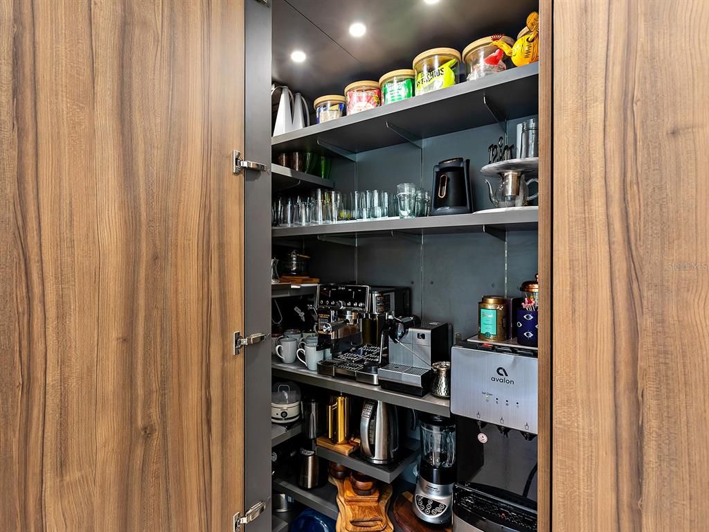 Interior, Recessed Lighting