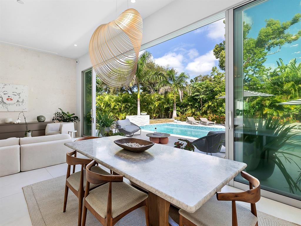 Dining room, Interior, Living room, Recessed Lighting